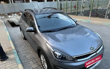 KIA Rio IV, 2018 год, 1 550 000 рублей, 4 фотография
