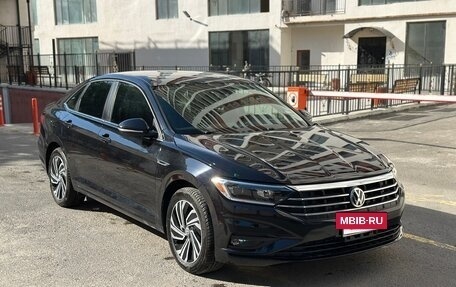 Volkswagen Jetta VII, 2020 год, 1 780 000 рублей, 2 фотография