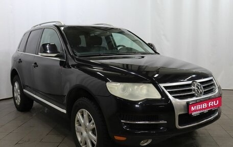 Volkswagen Touareg III, 2010 год, 1 489 000 рублей, 3 фотография