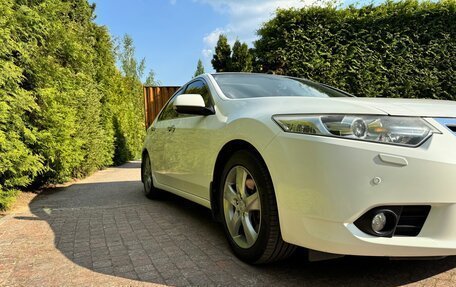 Honda Accord VIII рестайлинг, 2012 год, 1 990 000 рублей, 7 фотография