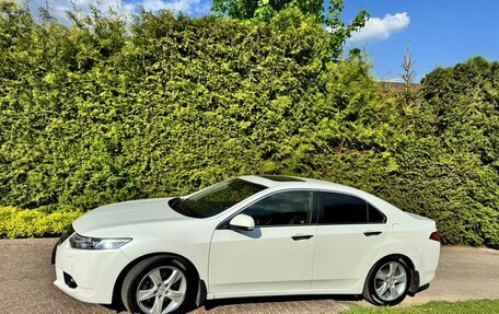 Honda Accord VIII рестайлинг, 2012 год, 1 990 000 рублей, 3 фотография