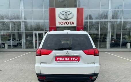 Mitsubishi Pajero Sport II рестайлинг, 2015 год, 2 150 000 рублей, 6 фотография