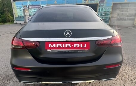 Mercedes-Benz E-Класс, 2022 год, 5 200 000 рублей, 4 фотография
