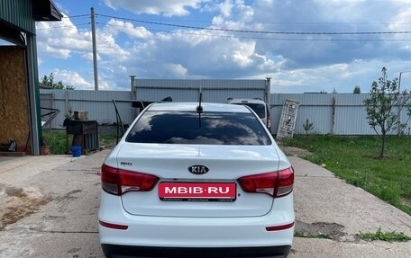 KIA Rio III рестайлинг, 2017 год, 1 100 000 рублей, 4 фотография