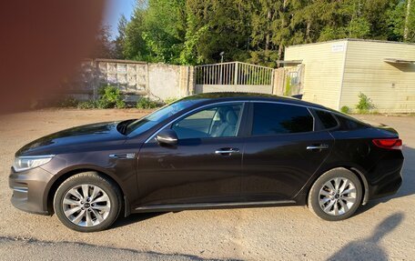 KIA Optima IV, 2017 год, 1 850 000 рублей, 2 фотография