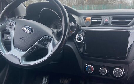 KIA Rio III рестайлинг, 2016 год, 1 150 000 рублей, 18 фотография