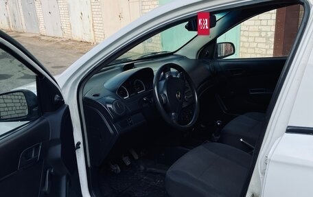 Chevrolet Aveo III, 2010 год, 180 000 рублей, 5 фотография