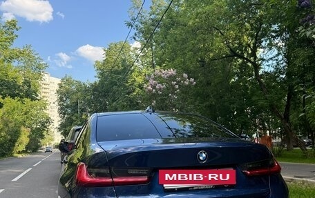 BMW 3 серия, 2019 год, 3 800 000 рублей, 3 фотография