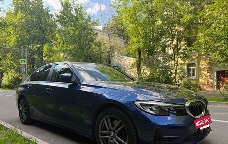 BMW 3 серия, 2019 год, 3 800 000 рублей, 2 фотография