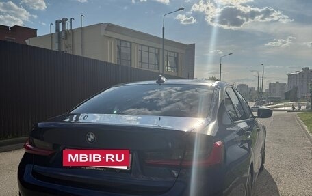 BMW 3 серия, 2019 год, 3 800 000 рублей, 11 фотография