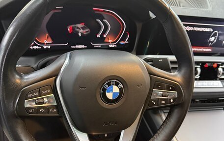 BMW 3 серия, 2019 год, 3 800 000 рублей, 27 фотография