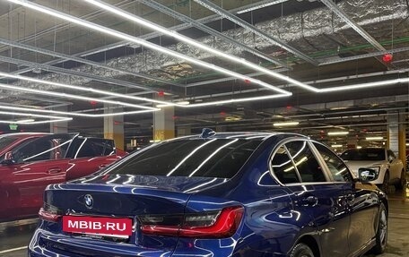 BMW 3 серия, 2019 год, 3 800 000 рублей, 39 фотография