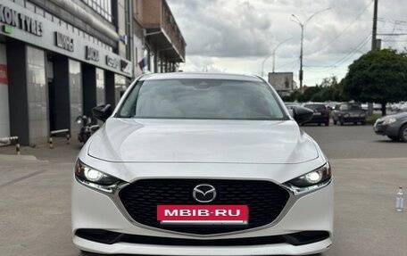 Mazda 3, 2019 год, 2 400 000 рублей, 8 фотография