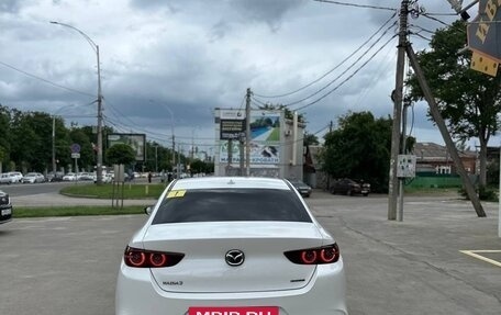Mazda 3, 2019 год, 2 400 000 рублей, 16 фотография