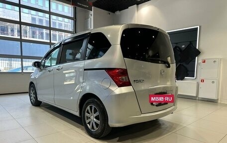 Honda Freed I, 2011 год, 1 100 000 рублей, 7 фотография