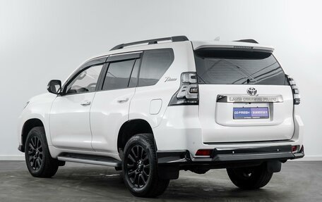 Toyota Land Cruiser Prado 150 рестайлинг 2, 2021 год, 6 700 000 рублей, 2 фотография