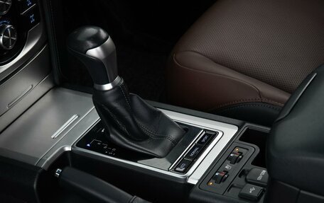 Toyota Land Cruiser Prado 150 рестайлинг 2, 2021 год, 6 700 000 рублей, 20 фотография