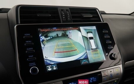 Toyota Land Cruiser Prado 150 рестайлинг 2, 2021 год, 6 700 000 рублей, 27 фотография