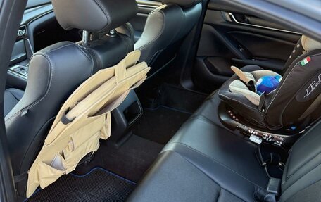 Honda Accord IX рестайлинг, 2022 год, 2 750 000 рублей, 16 фотография