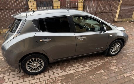 Nissan Leaf I, 2013 год, 665 000 рублей, 10 фотография