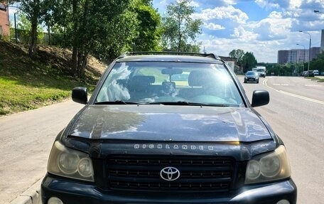 Toyota Highlander III, 2002 год, 750 000 рублей, 4 фотография
