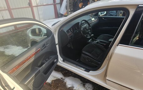 Skoda Superb III рестайлинг, 2012 год, 1 200 000 рублей, 15 фотография
