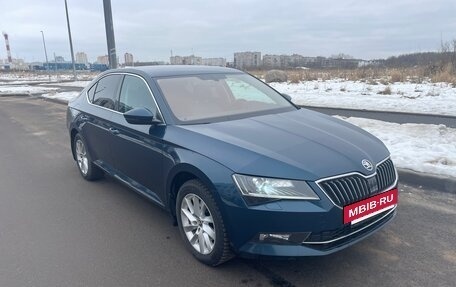 Skoda Superb III рестайлинг, 2018 год, 2 120 000 рублей, 3 фотография