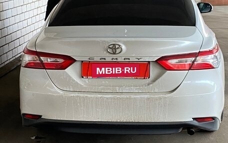 Toyota Camry, 2020 год, 3 299 000 рублей, 6 фотография