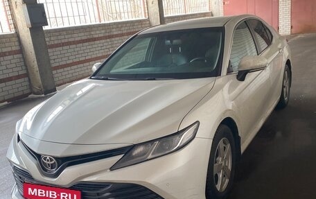 Toyota Camry, 2020 год, 3 299 000 рублей, 11 фотография