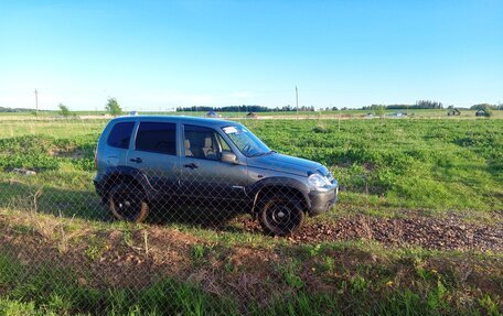 Chevrolet Niva I рестайлинг, 2012 год, 420 000 рублей, 6 фотография