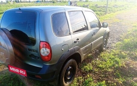 Chevrolet Niva I рестайлинг, 2012 год, 420 000 рублей, 2 фотография