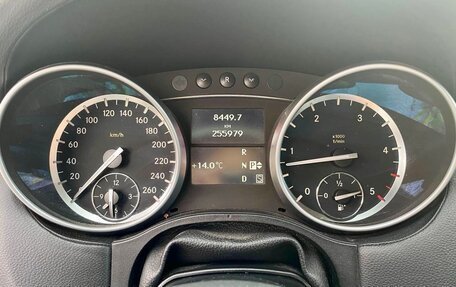 Mercedes-Benz GL-Класс, 2012 год, 2 000 000 рублей, 10 фотография