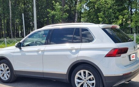Volkswagen Tiguan II, 2017 год, 3 000 000 рублей, 9 фотография
