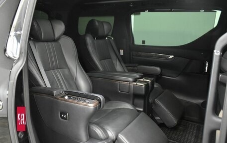 Toyota Alphard III, 2021 год, 4 940 000 рублей, 13 фотография