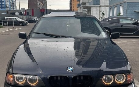 BMW 5 серия, 1998 год, 550 000 рублей, 1 фотография