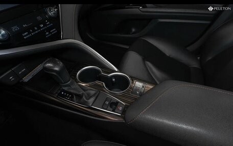 Toyota Camry, 2020 год, 3 150 000 рублей, 3 фотография
