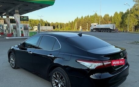 Toyota Camry, 2020 год, 3 150 000 рублей, 8 фотография