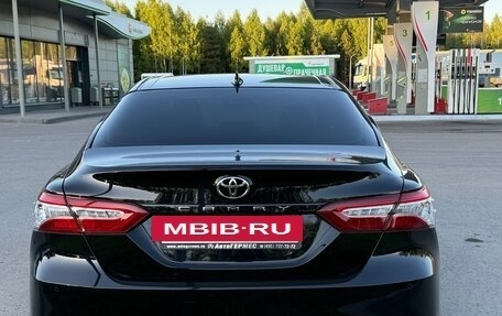 Toyota Camry, 2020 год, 3 150 000 рублей, 7 фотография