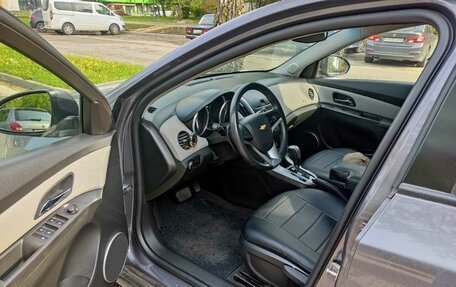 Chevrolet Cruze II, 2013 год, 950 000 рублей, 8 фотография