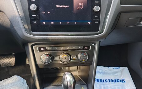 Volkswagen Tiguan II, 2018 год, 3 800 000 рублей, 14 фотография