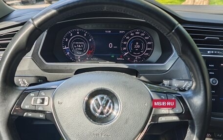 Volkswagen Tiguan II, 2018 год, 3 800 000 рублей, 12 фотография