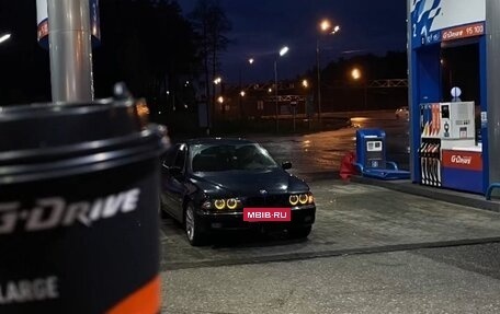 BMW 5 серия, 1998 год, 550 000 рублей, 14 фотография