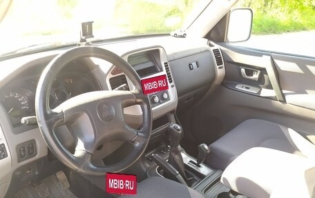 Mitsubishi Pajero III рестайлинг, 2006 год, 1 250 000 рублей, 11 фотография