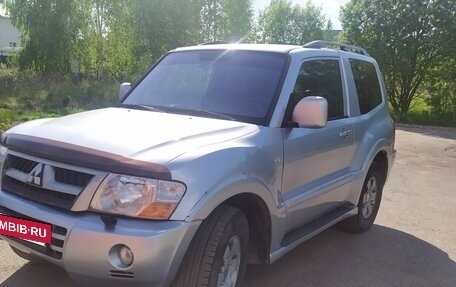 Mitsubishi Pajero III рестайлинг, 2006 год, 1 250 000 рублей, 4 фотография