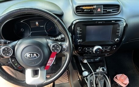 KIA Soul II рестайлинг, 2018 год, 1 550 000 рублей, 21 фотография