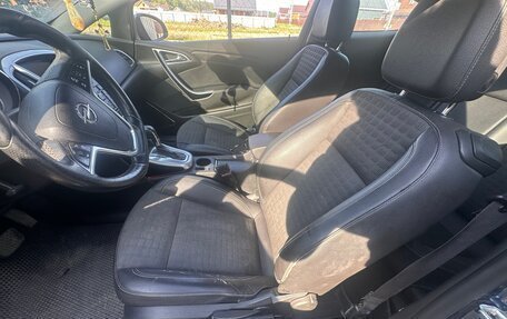 Opel Astra J, 2013 год, 580 000 рублей, 2 фотография