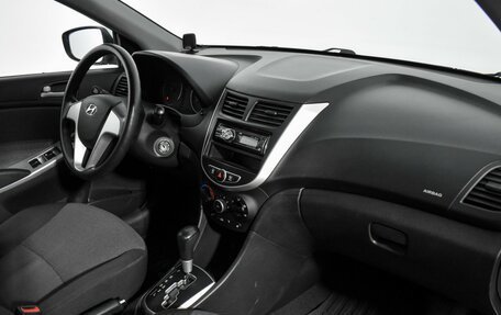 Hyundai Solaris II рестайлинг, 2011 год, 770 000 рублей, 12 фотография