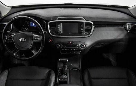 KIA Sorento III Prime рестайлинг, 2019 год, 2 399 000 рублей, 15 фотография