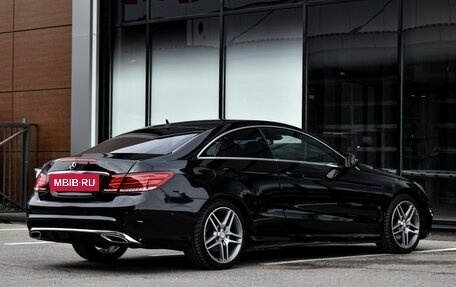 Mercedes-Benz E-Класс, 2013 год, 2 300 000 рублей, 4 фотография