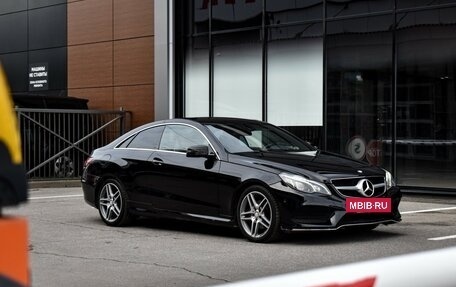 Mercedes-Benz E-Класс, 2013 год, 2 300 000 рублей, 9 фотография